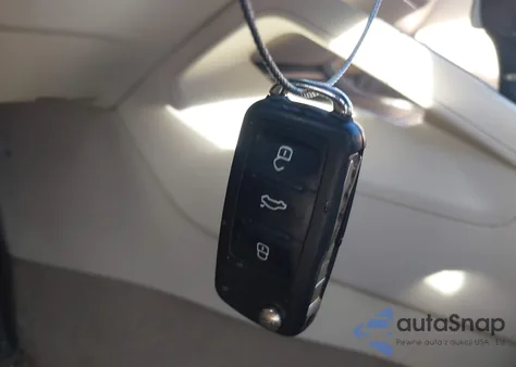 2013 Volkswagen Eos Komfort from USA, damaged, VIN WVWBW8AH0DV007484